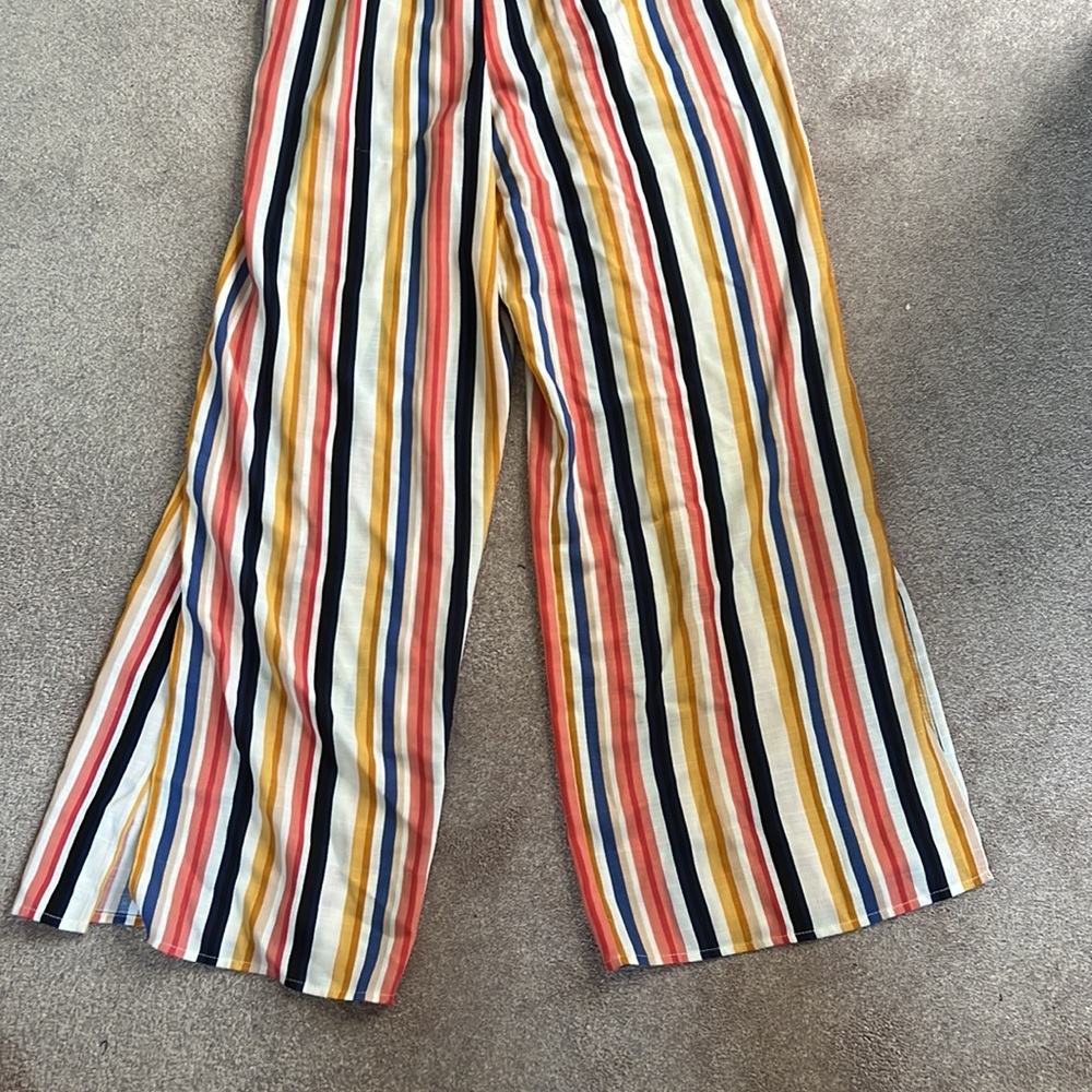 Very fun stripe pant jumpsuit - Picture 2 of 7